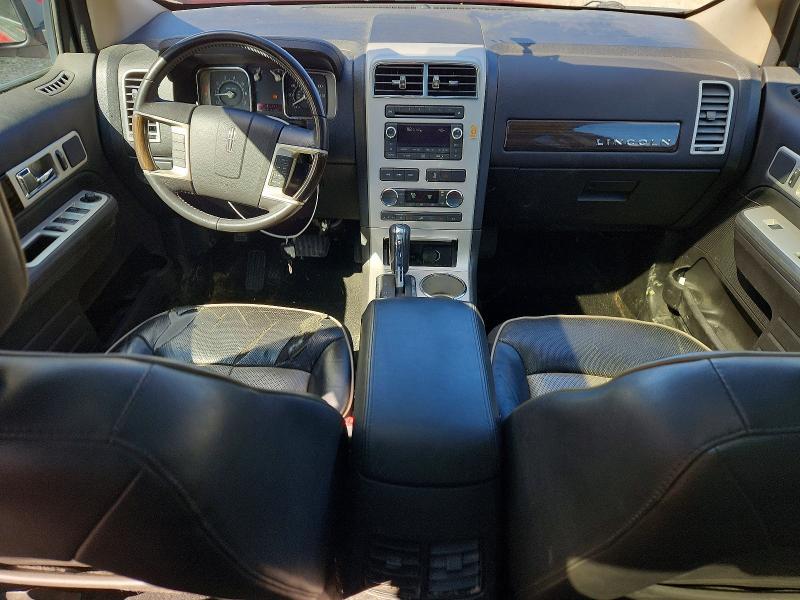 2008 Lincoln Townhouse MKX