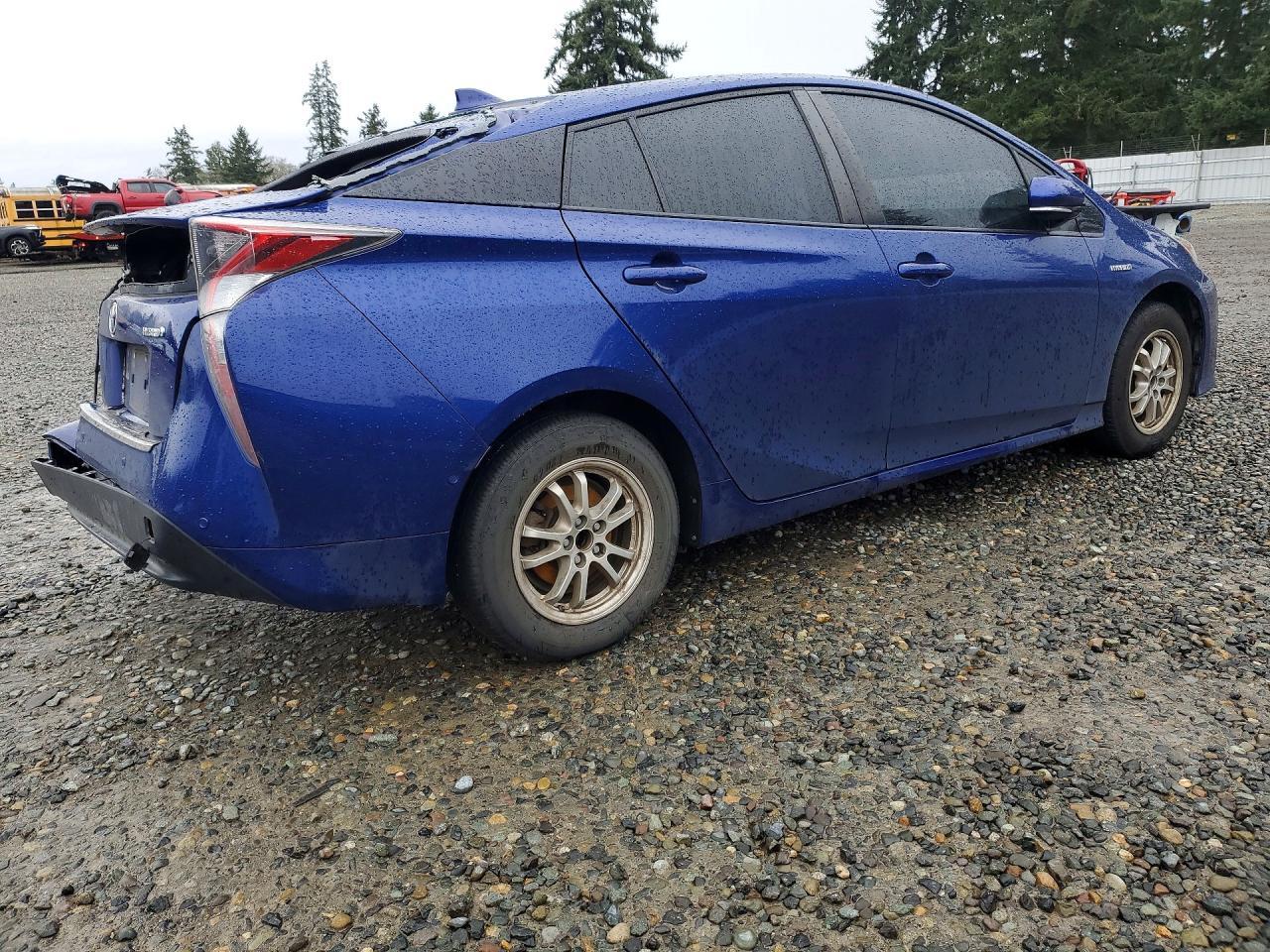 2017 Toyota Prius Three
