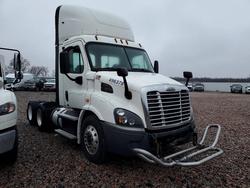 Freightliner Vehiculos salvage en venta: 2016 Freightliner Cascadia 125 Semi Truck