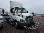 2016 Freightliner Cascadia 125 Semi Truck