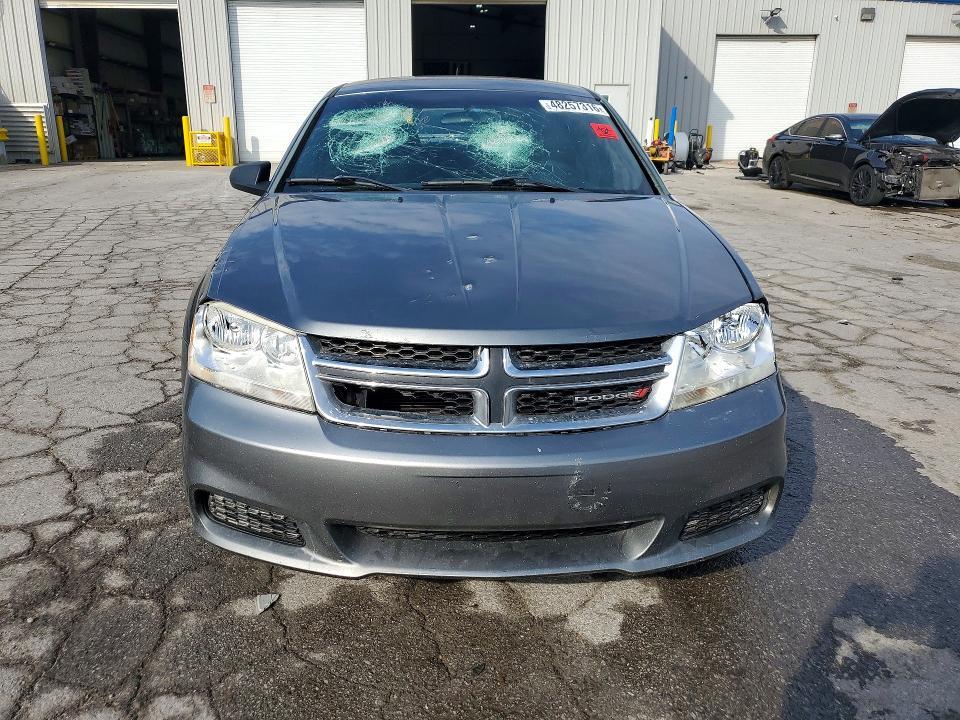 2013 Dodge Avenger se