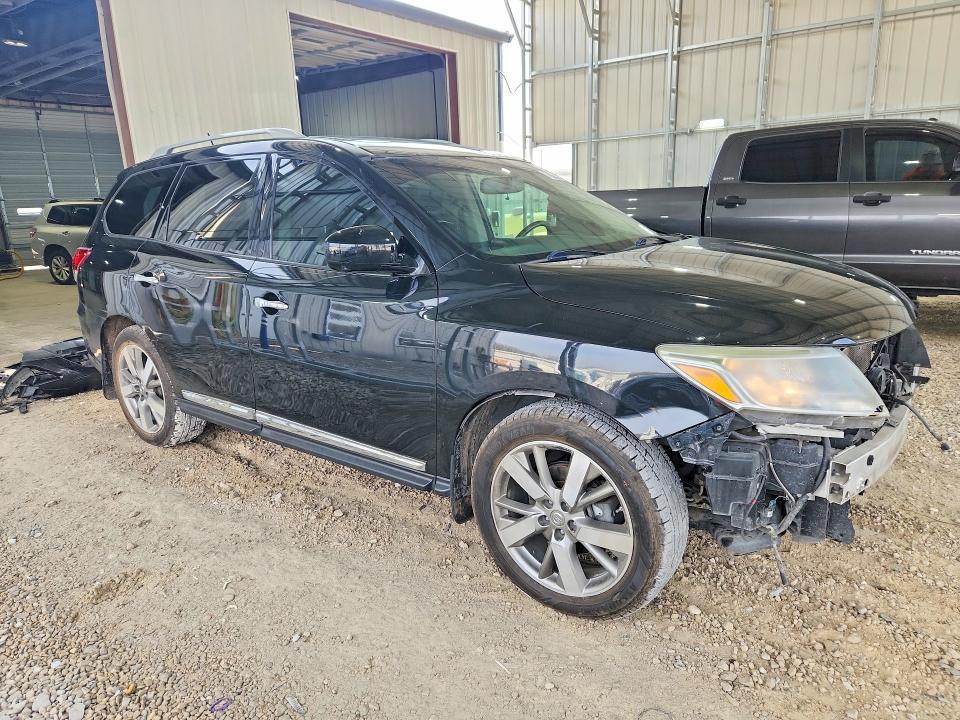 2015 Nissan Pathfinder s
