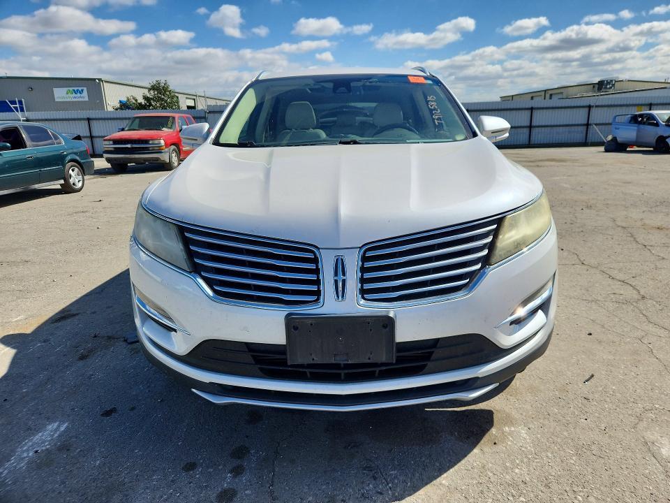 2015 Lincoln Townhouse MKC