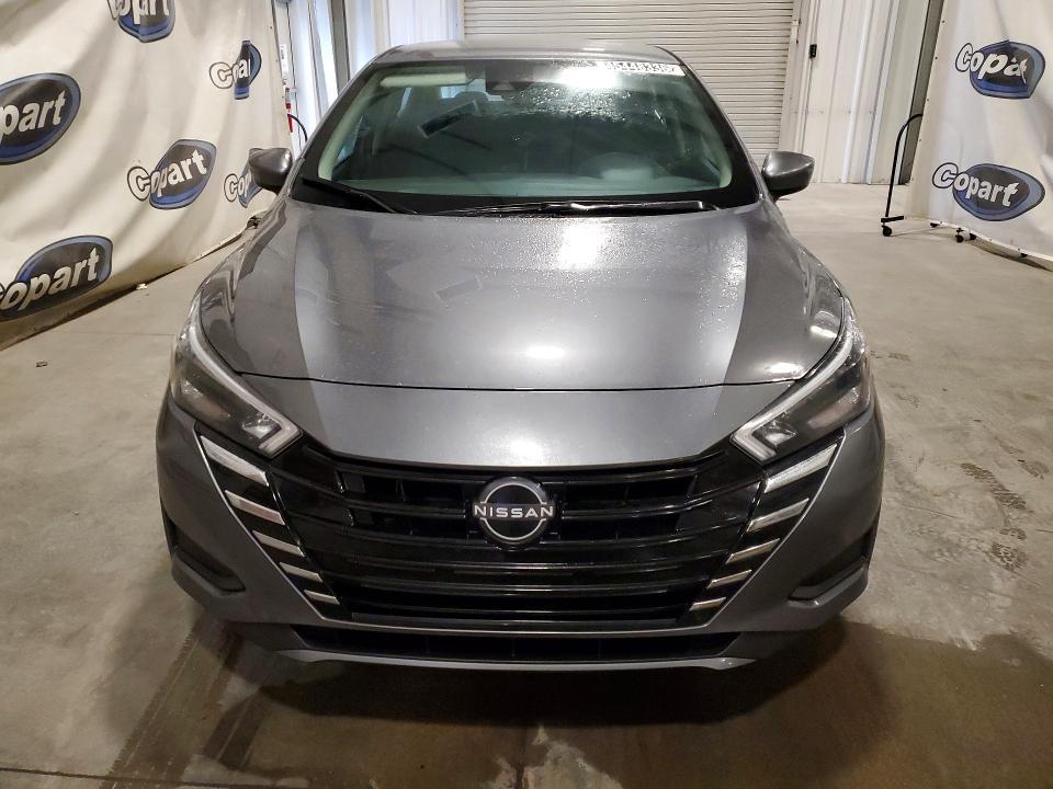 2025 Niss Versa