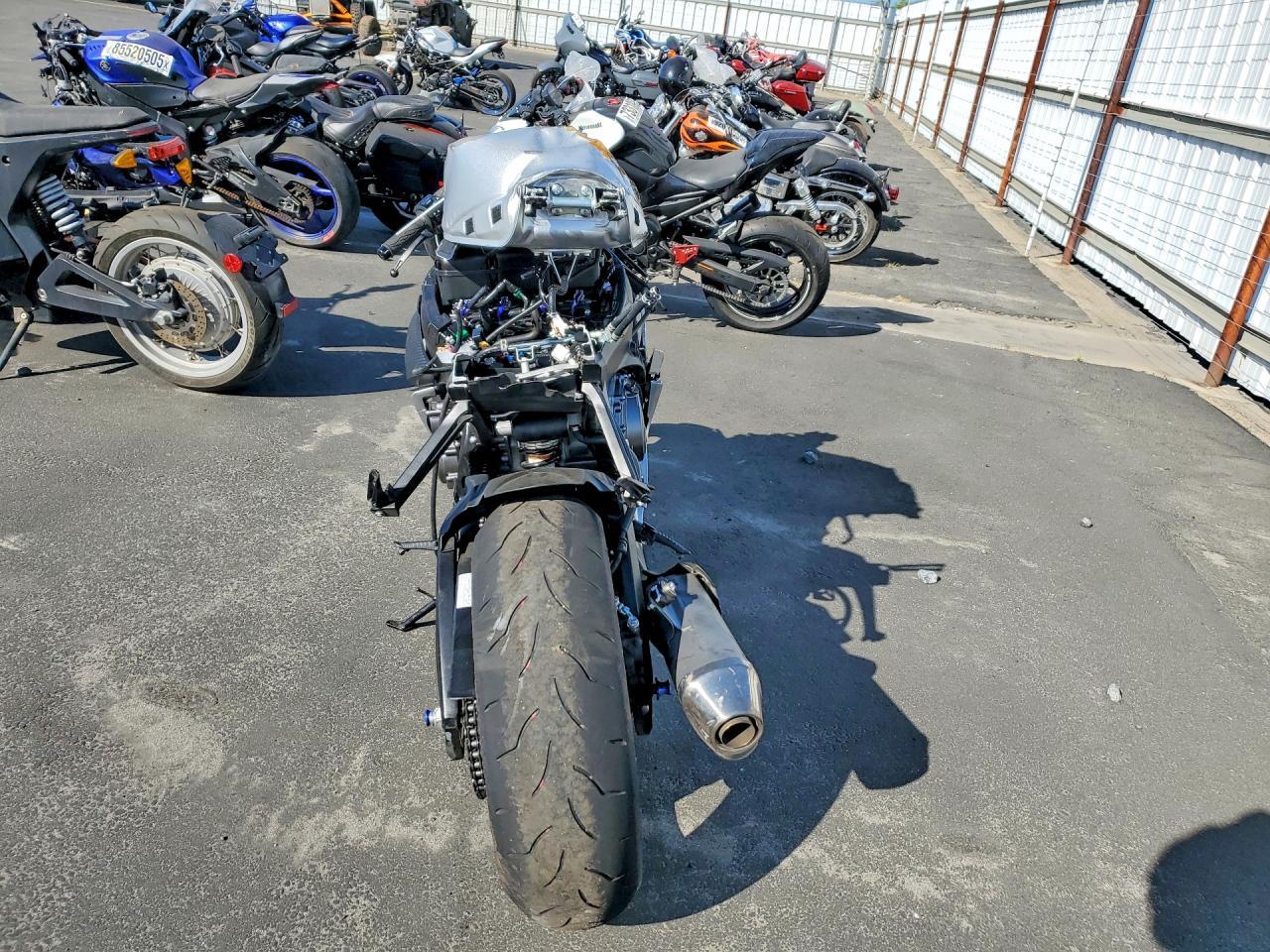 2026 Suzuki GSX-R750