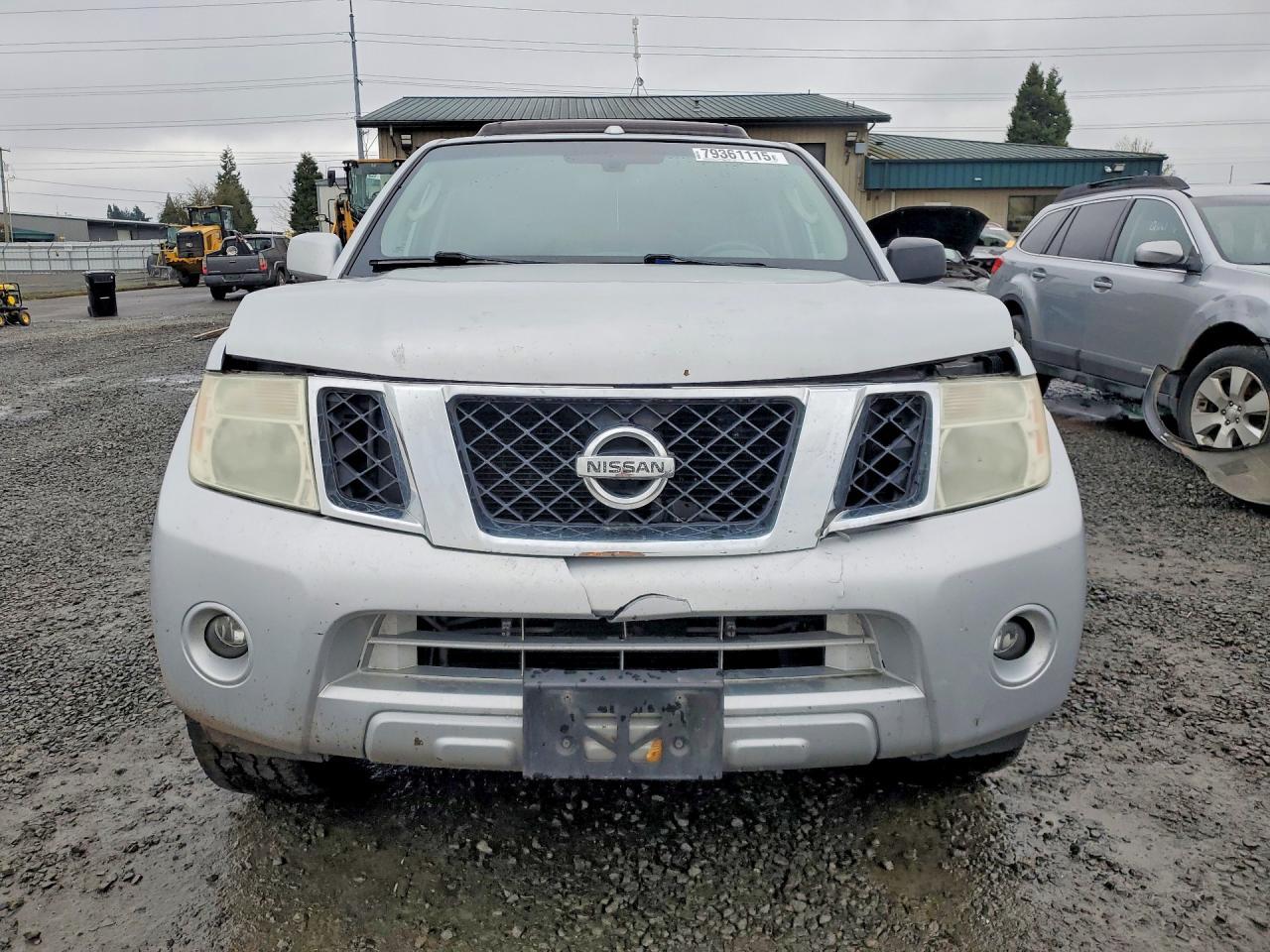 2011 Nissan Pathfinder s