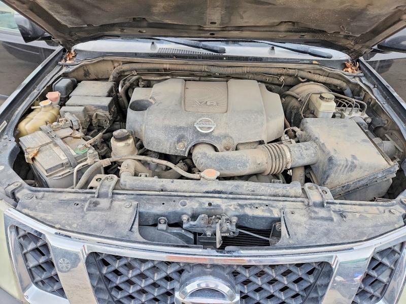 2008 Nissan Pathfinder se V8