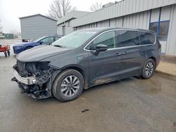 Chrysler Pacifica salvage cars for sale: 2022 Chrysler Pacifica Hybrid Touring l