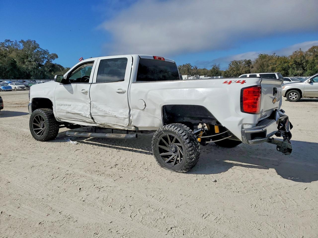 2018 Chevrolet Silverado K1500 LT