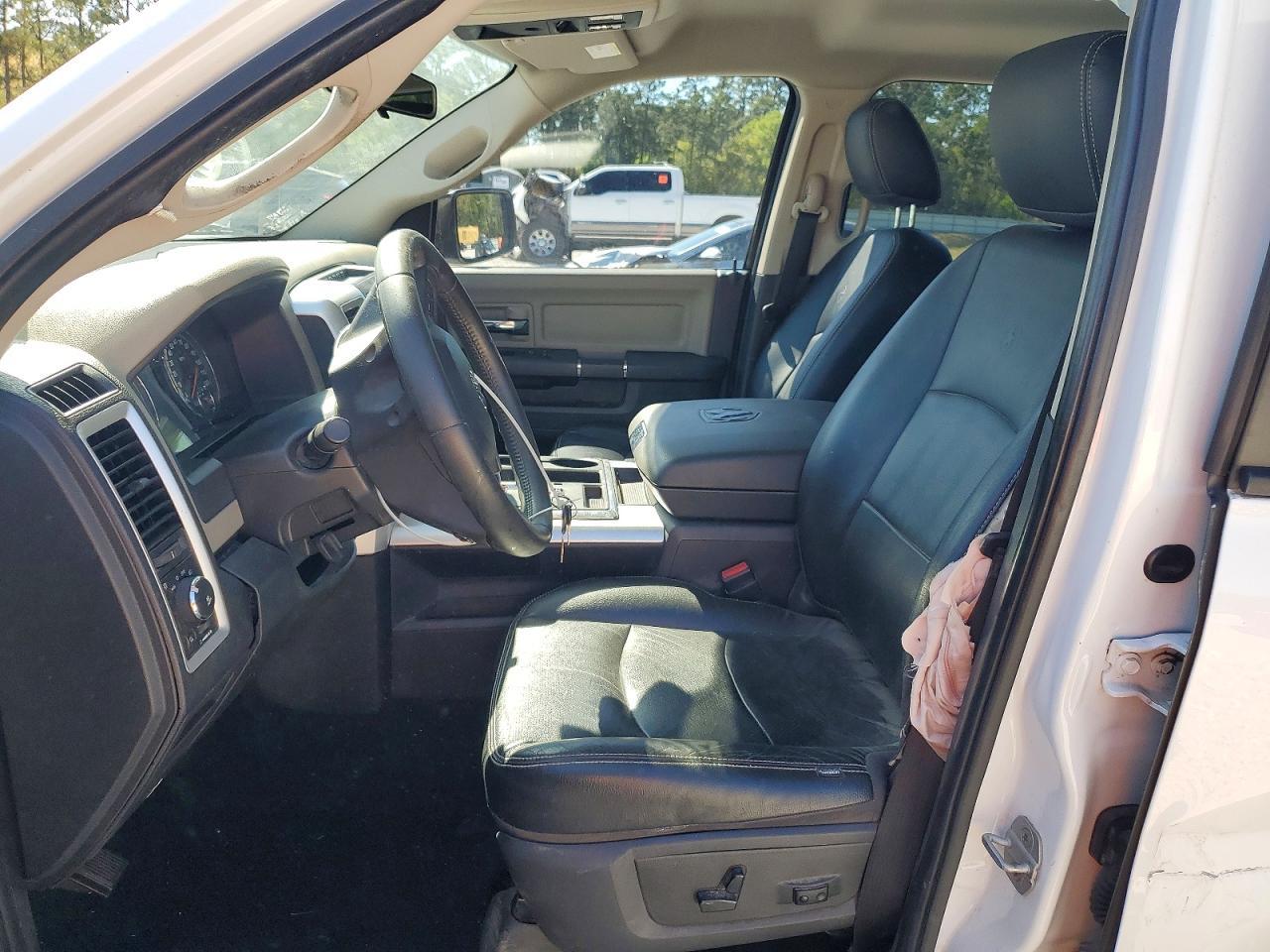 2012 Dodge RAM 1500 SLT