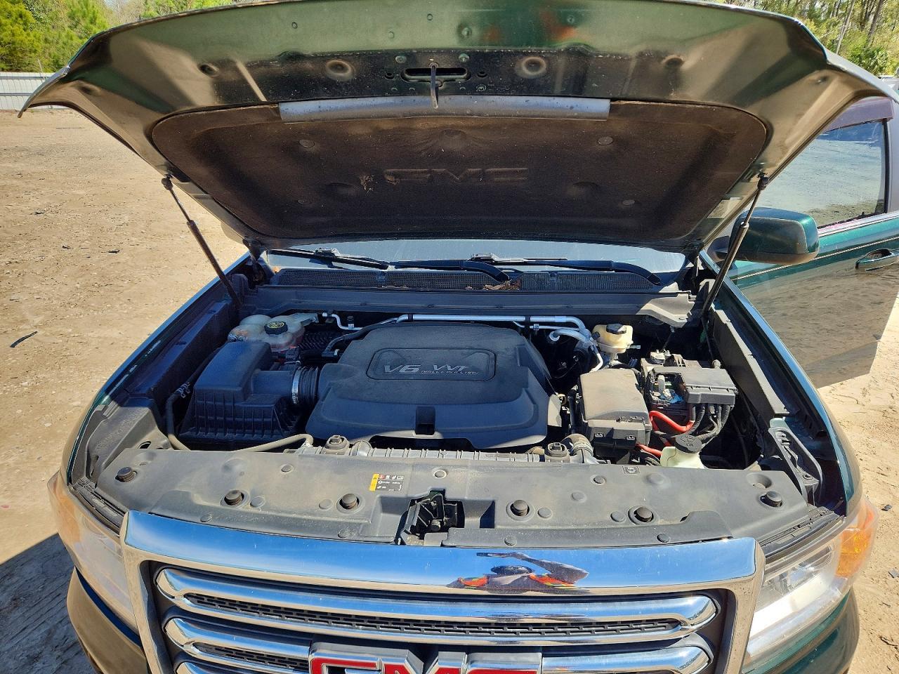 2016 GMC Canyon SLE