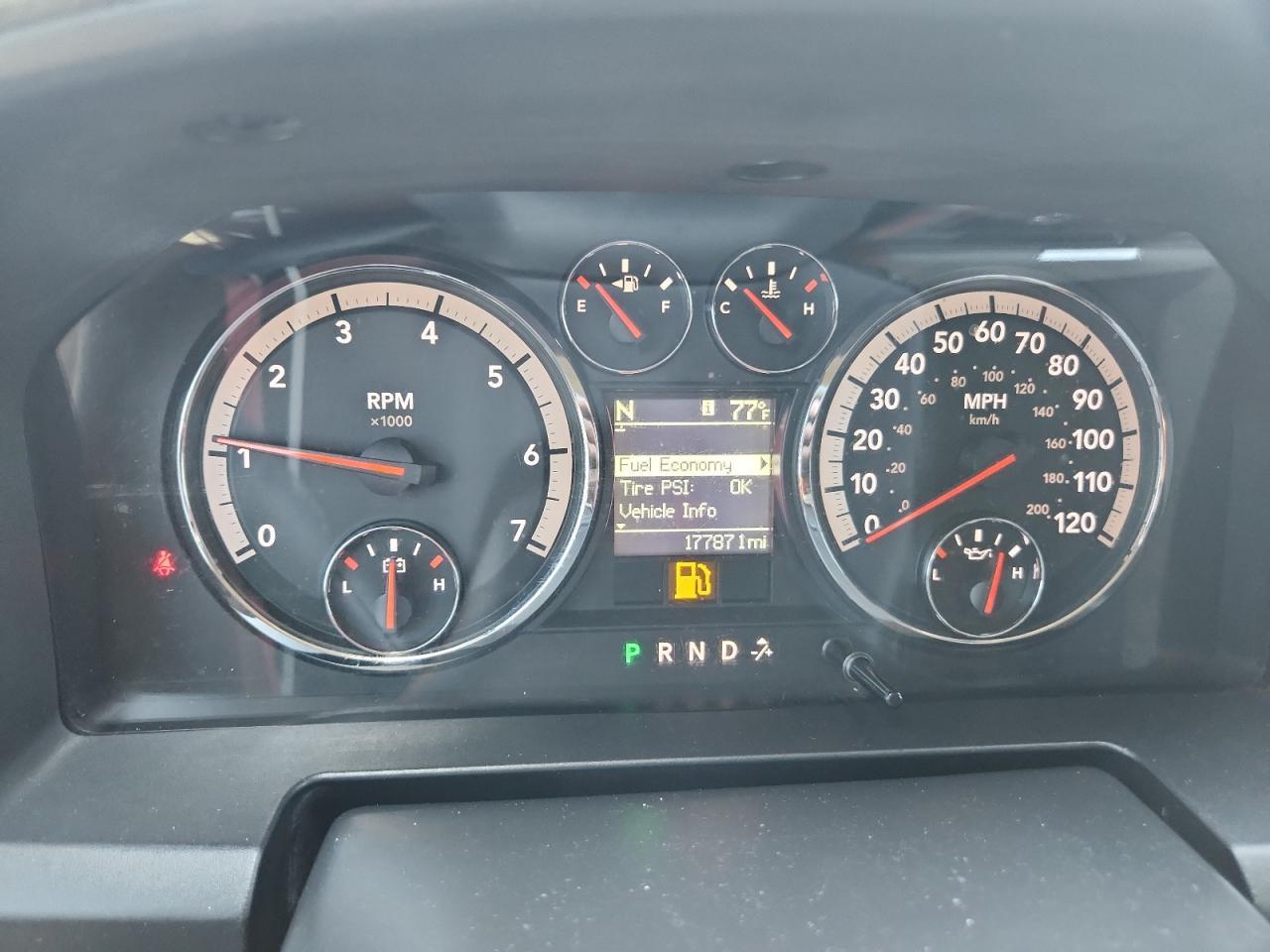 2012 Dodge RAM 1500 SLT
