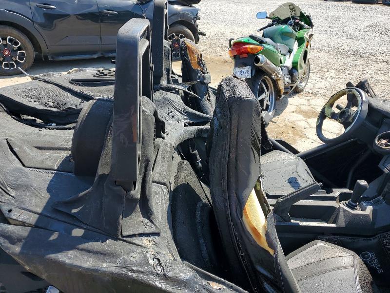 2019 Polaris Slingshot sl