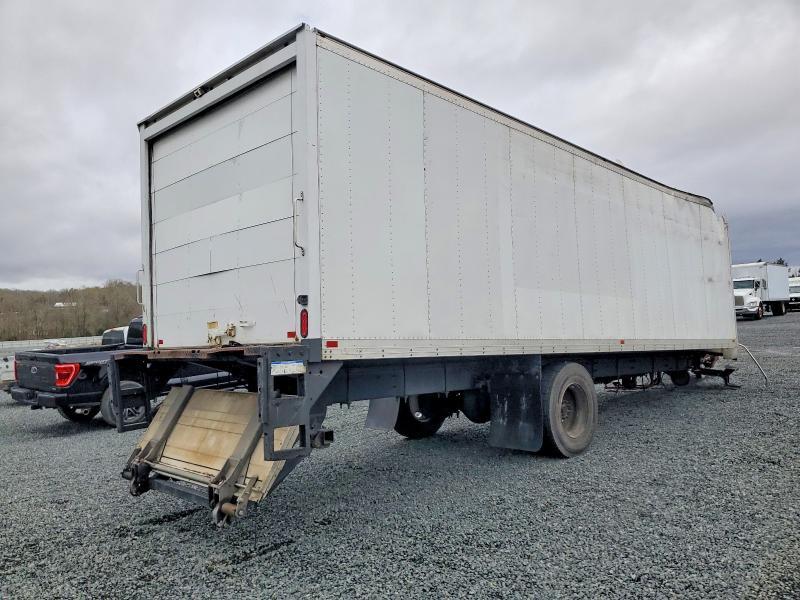 2021 Freigliner 2021 Freightliner Business Class M2 BOX Truck