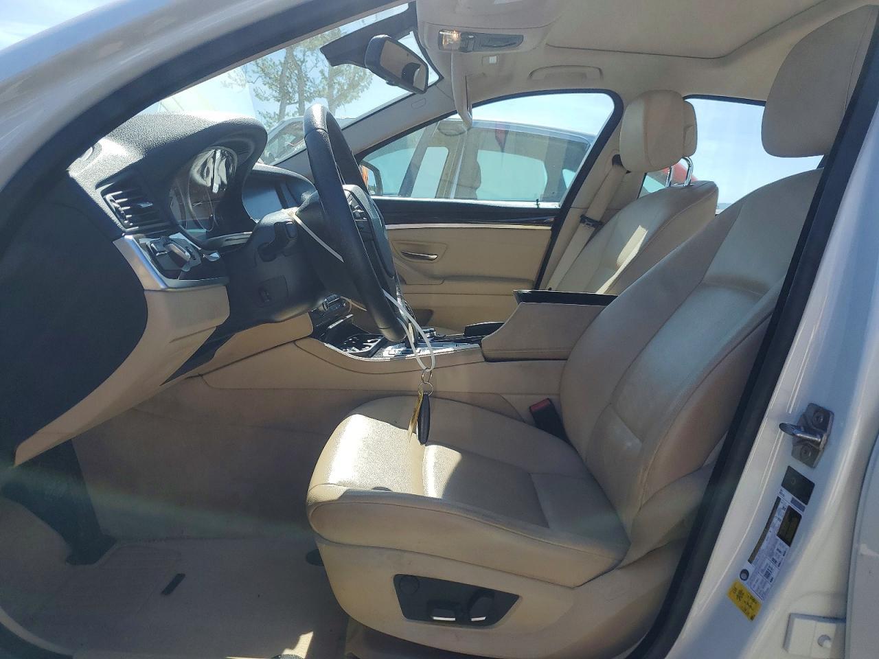 2012 BMW 528 i