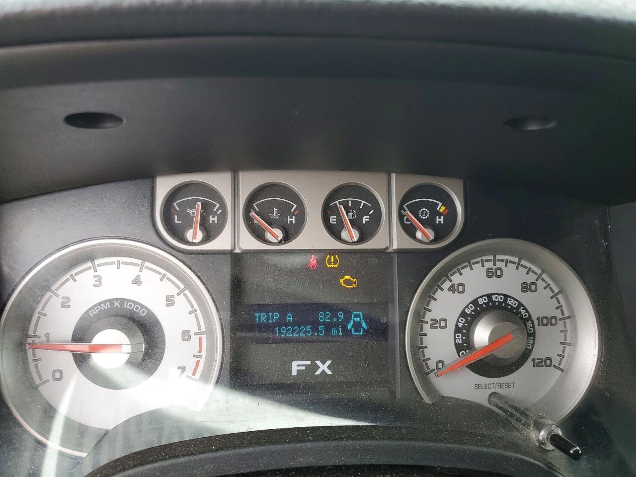 2010 Ford F150 Lightning Lariat