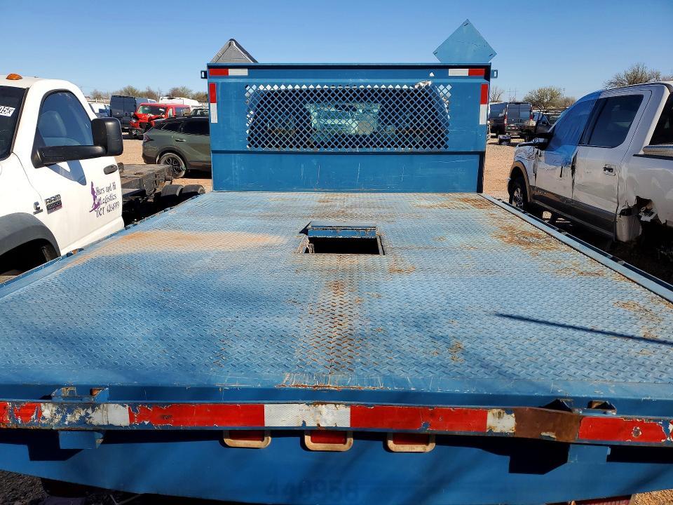 2014 Ford F550 Super Duty Flatbed Truck