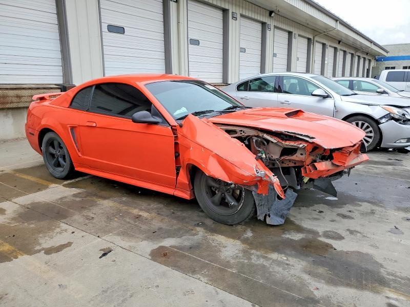 2004 Ford Mustang