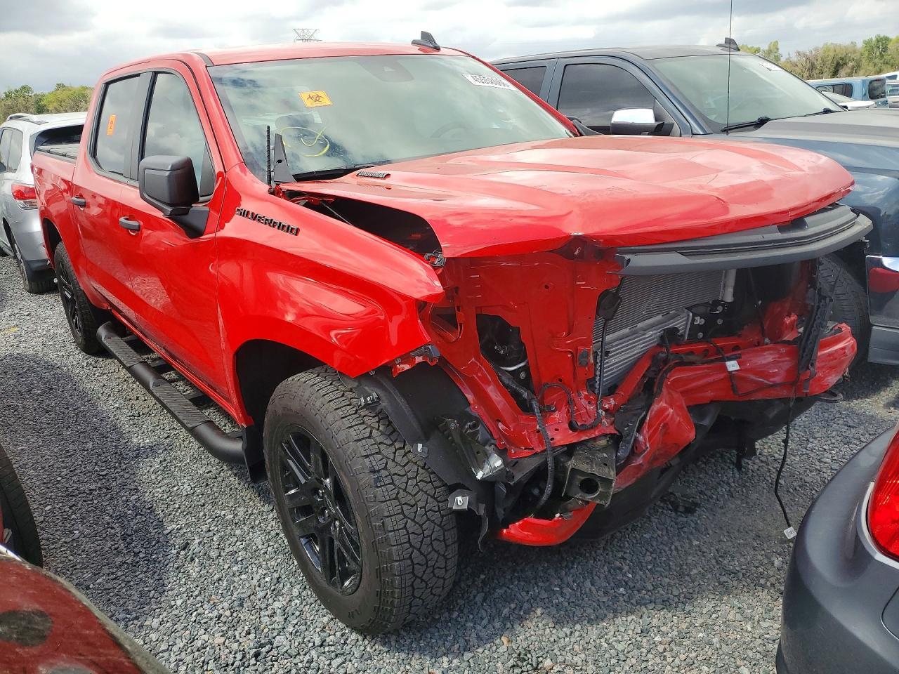 2025 Chevrolet Silverado C1500 Custom