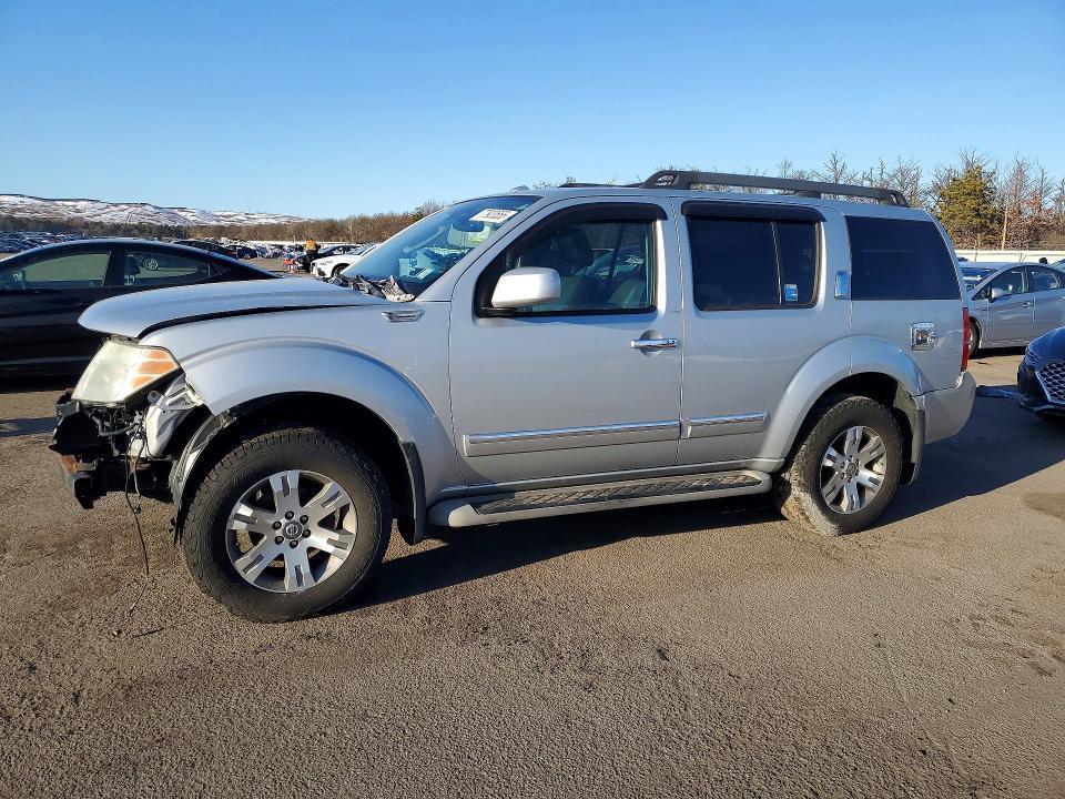 2011 Nissan Pathfinder s