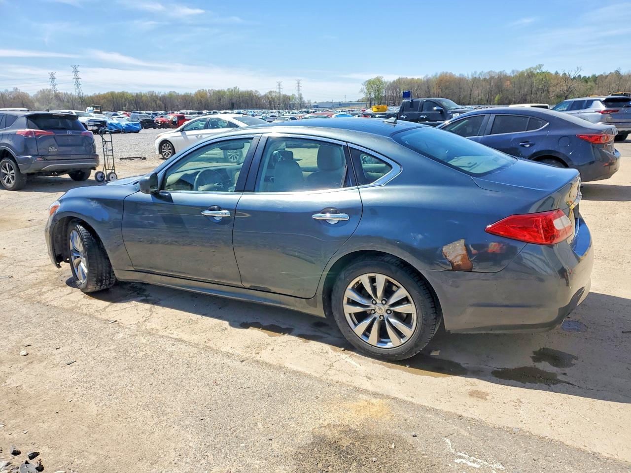 2012 Infiniti M37 Base