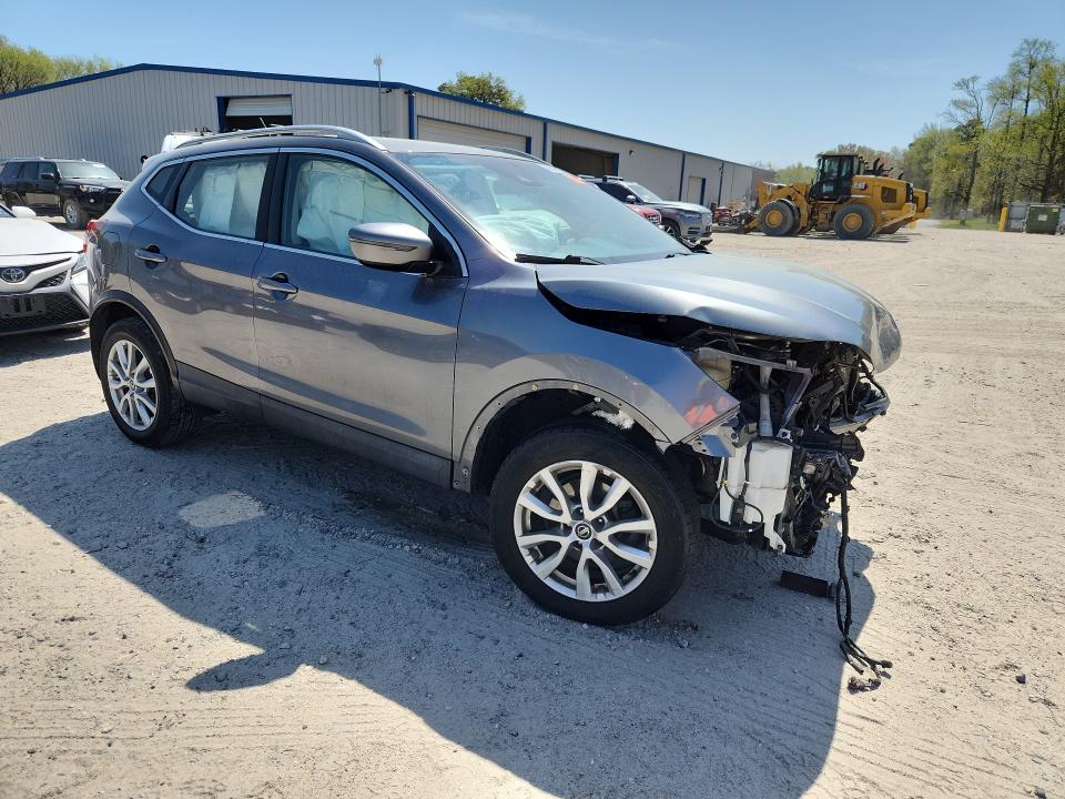 2020 Nissan Rogue Sport sv