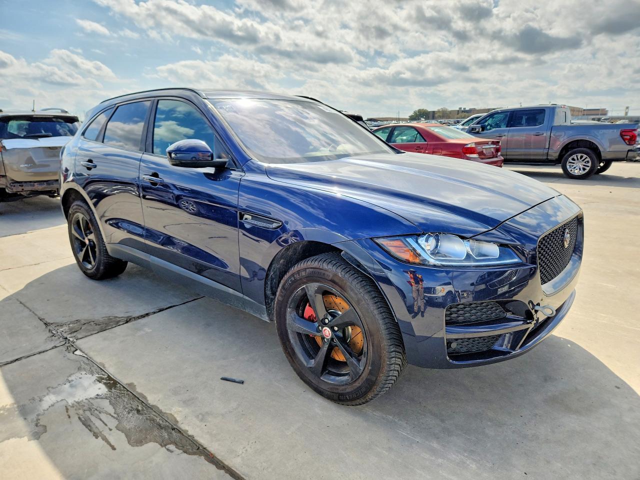 2017 Jaguar F-pace Premium
