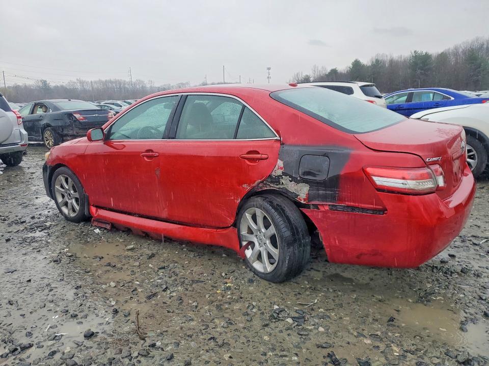 2010 Toyota Camry le
