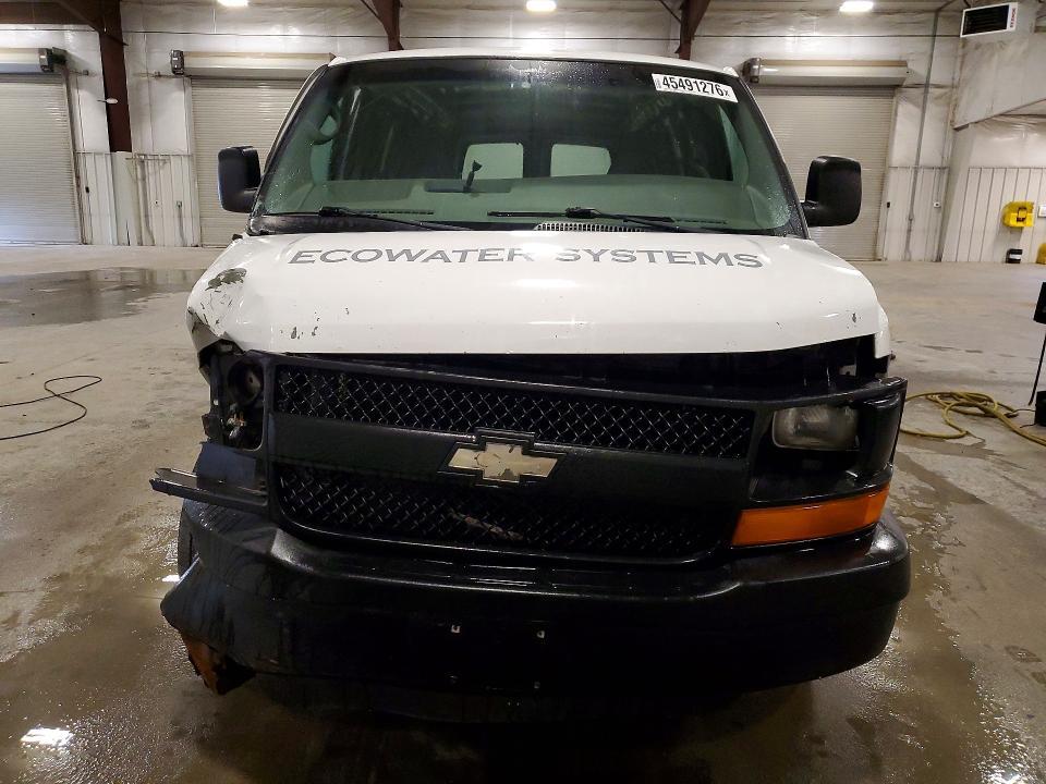 2004 Chev Rolet Express 2500 Delivery van