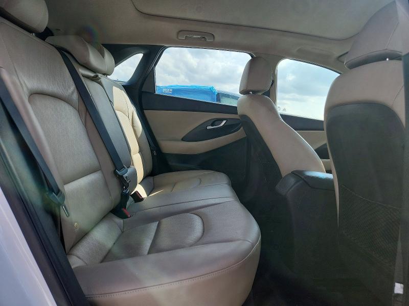 2020 Hyundai Elantra gt Base