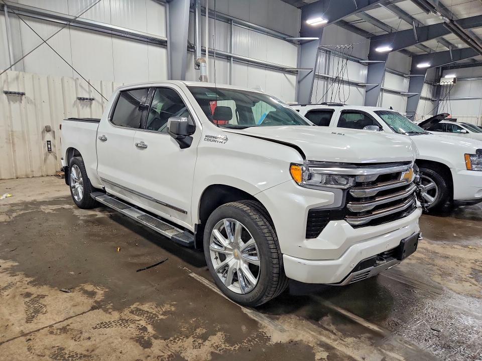 2022 Chevrolet Silverado K1500 High Country