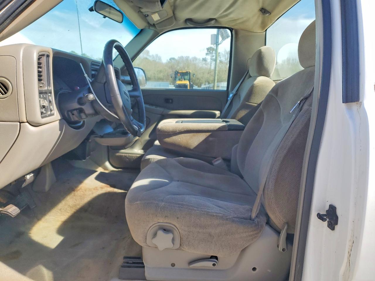 1999 GMC New Sierra C1500