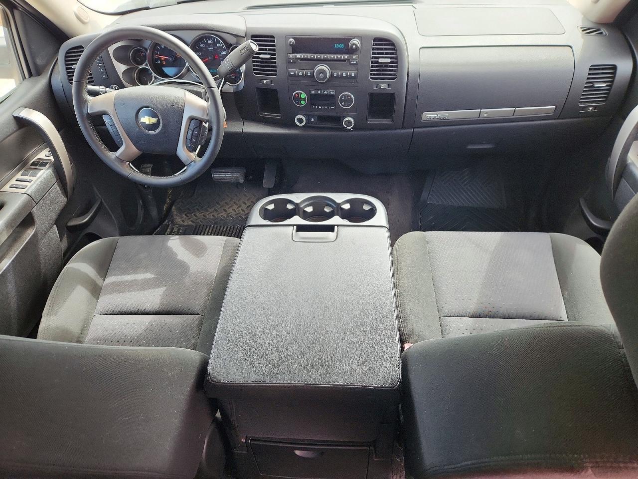 2011 Chevrolet Silverado C1500 LT