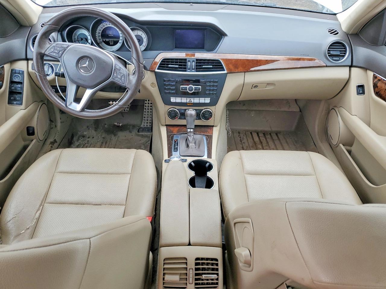 2013 Mercedes-Benz C 250