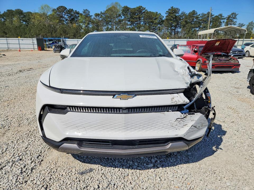 2024 Chevrolet Equinox 2LT