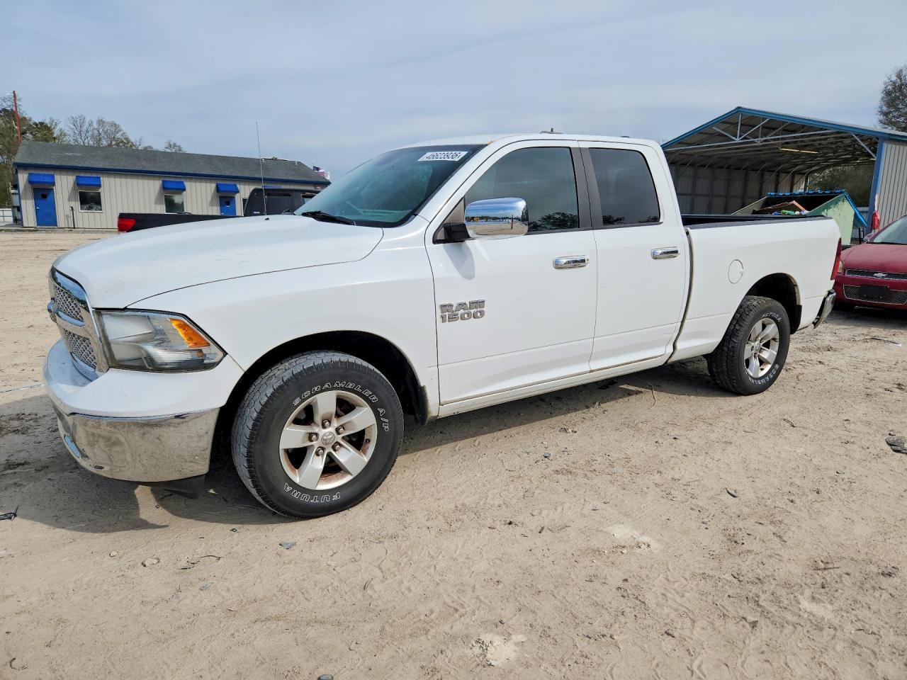 2015 Dodge RAM 1500 SLT