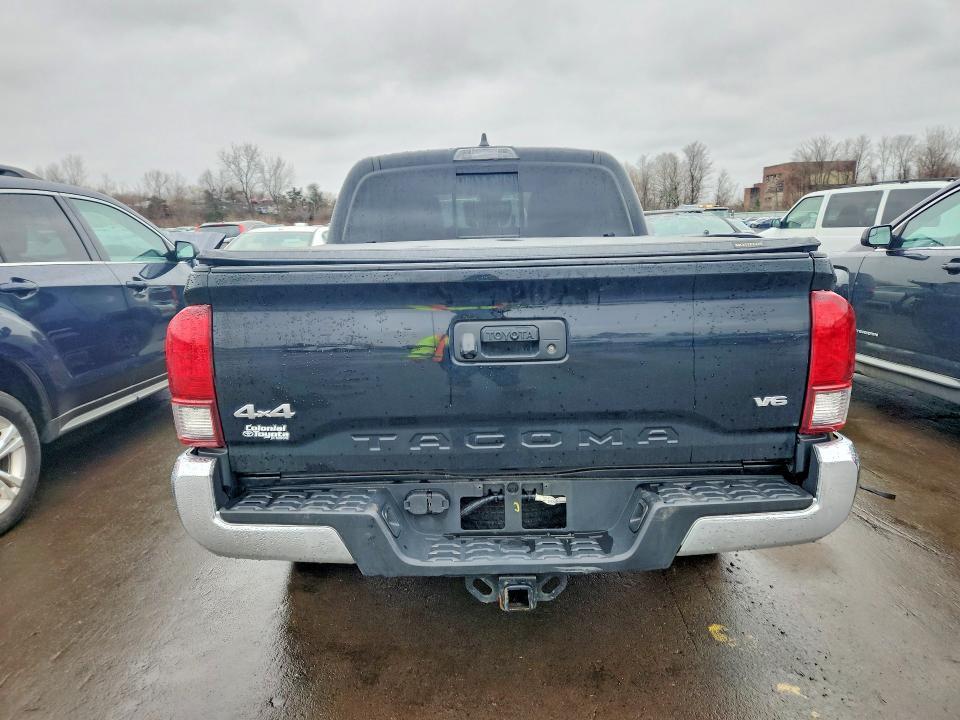 2022 Toyota Tacoma SR5 V6