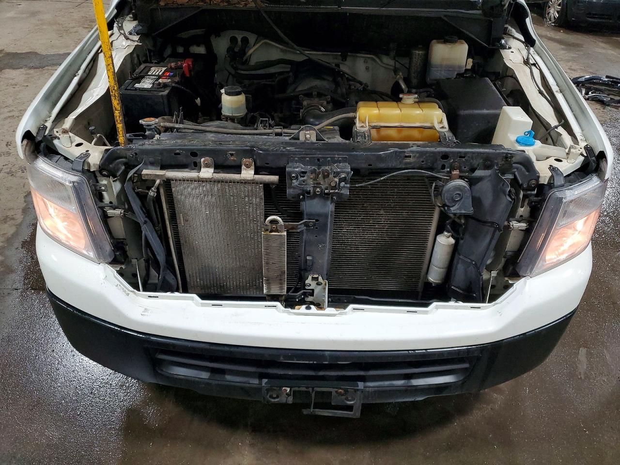 2013 Nissan NV 2500 HD S