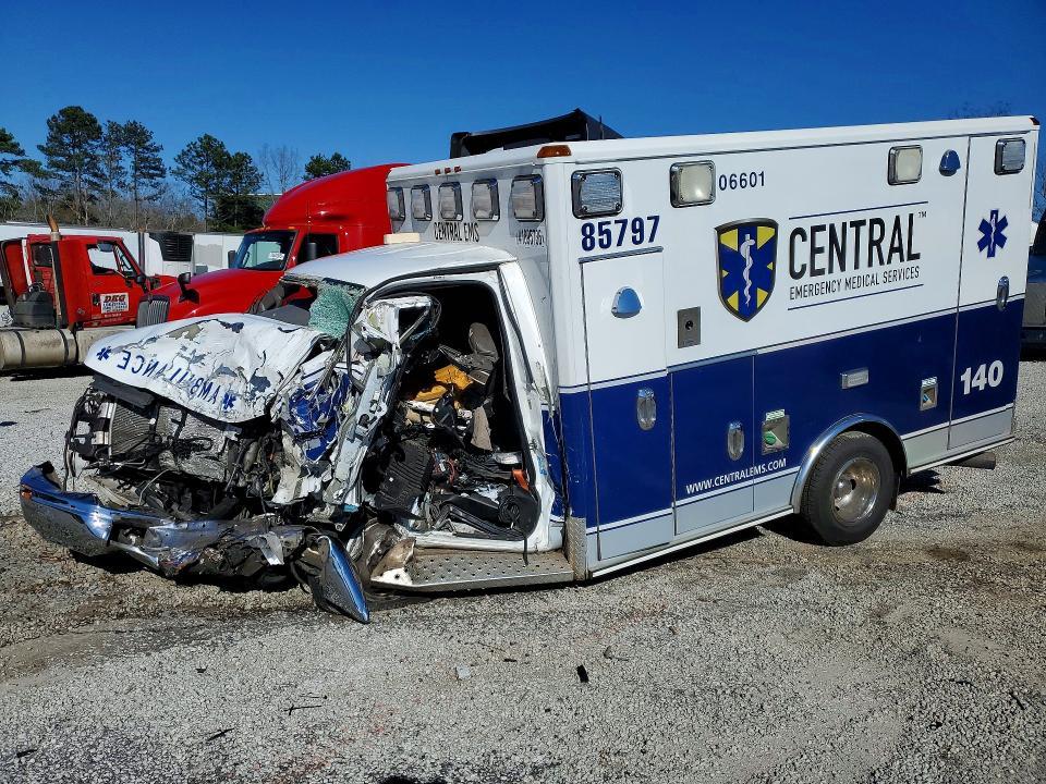 2014 Chev Rolet Express Ambulance