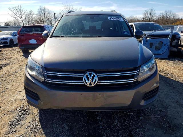 2016 Volkswagen Tiguan s