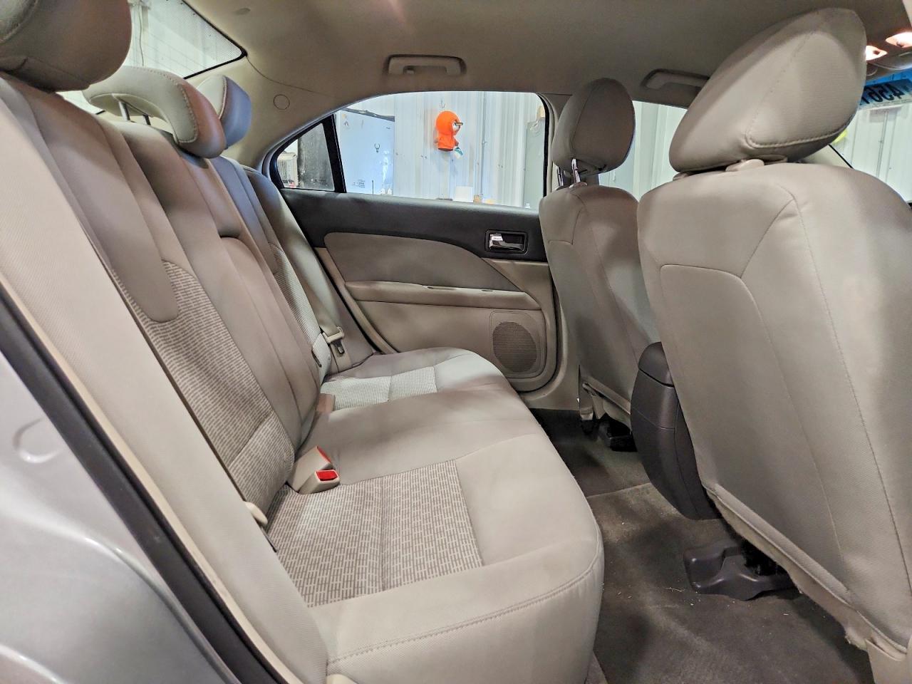2012 Ford Fusion s