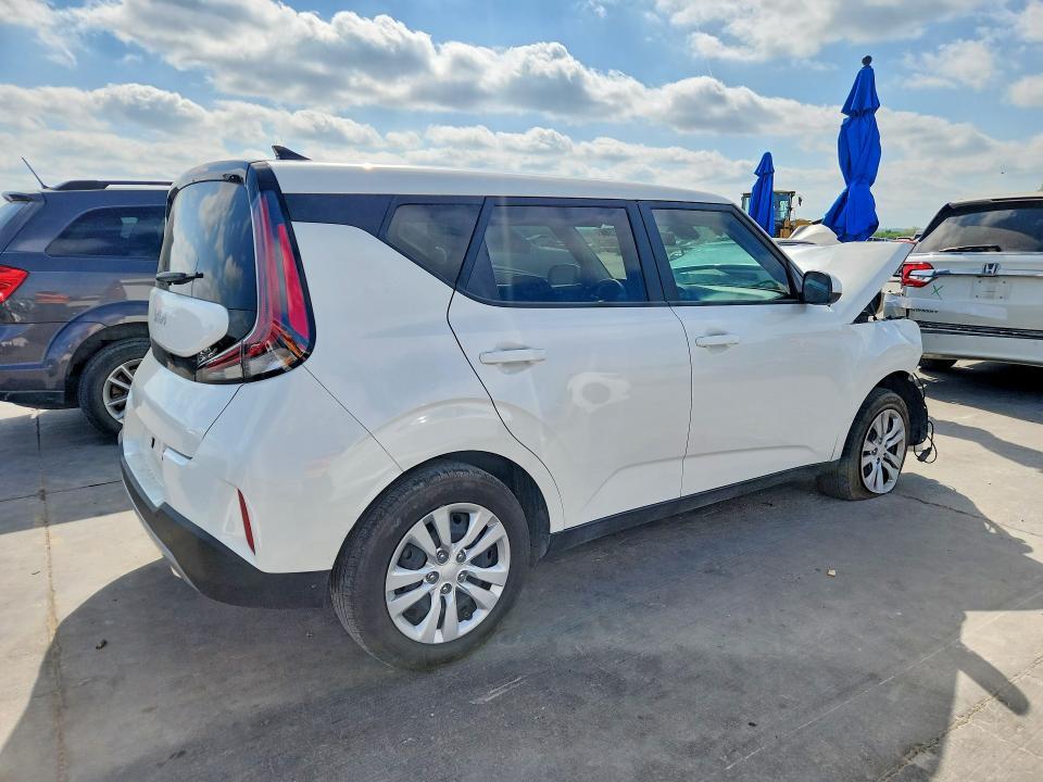 2025 KIA Soul lx