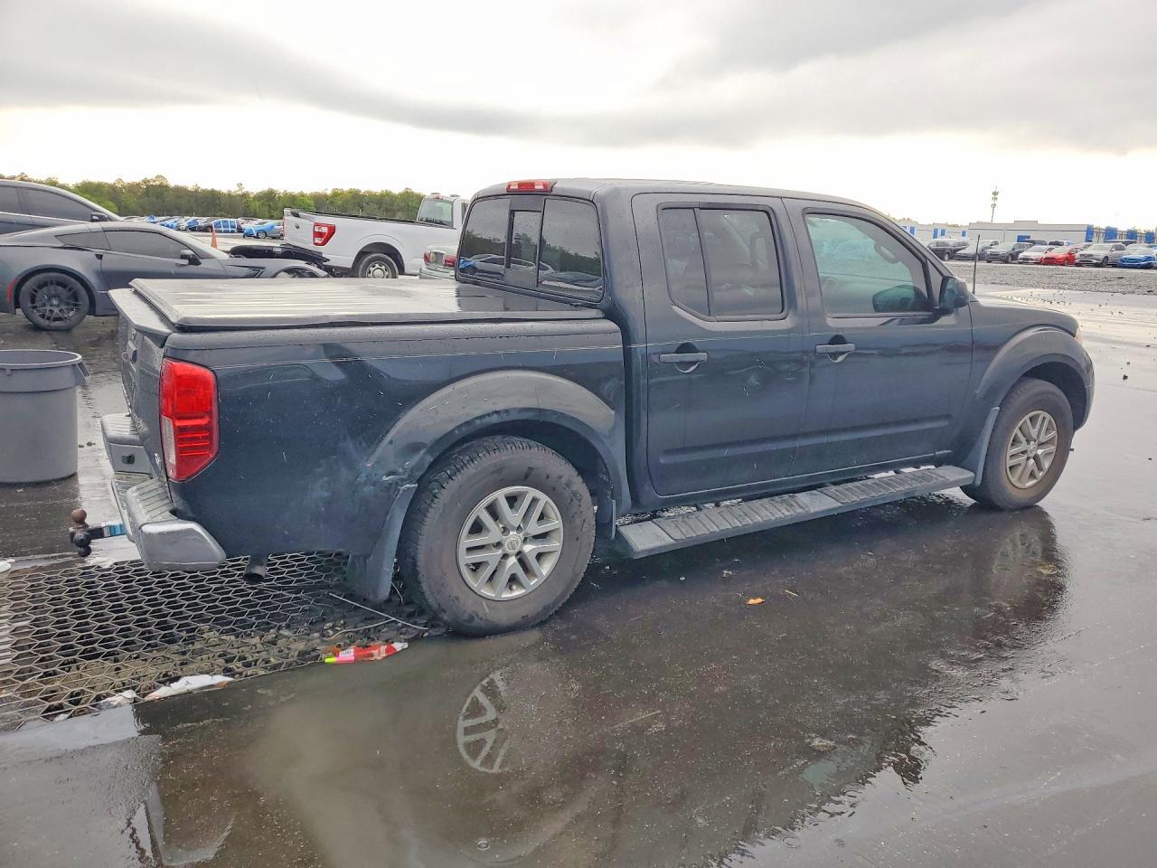 2021 Nissan Frontier SV