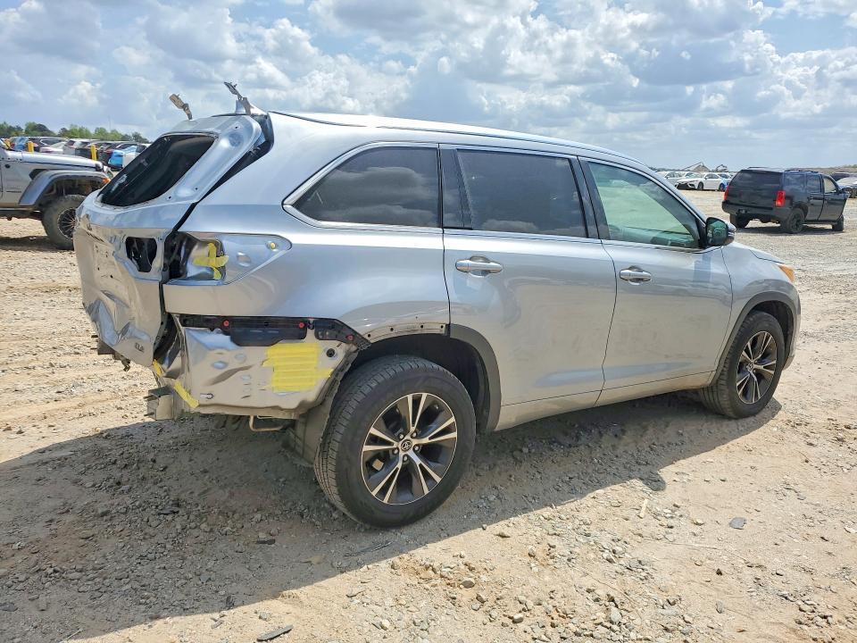 2016 Toyota Highlander xle