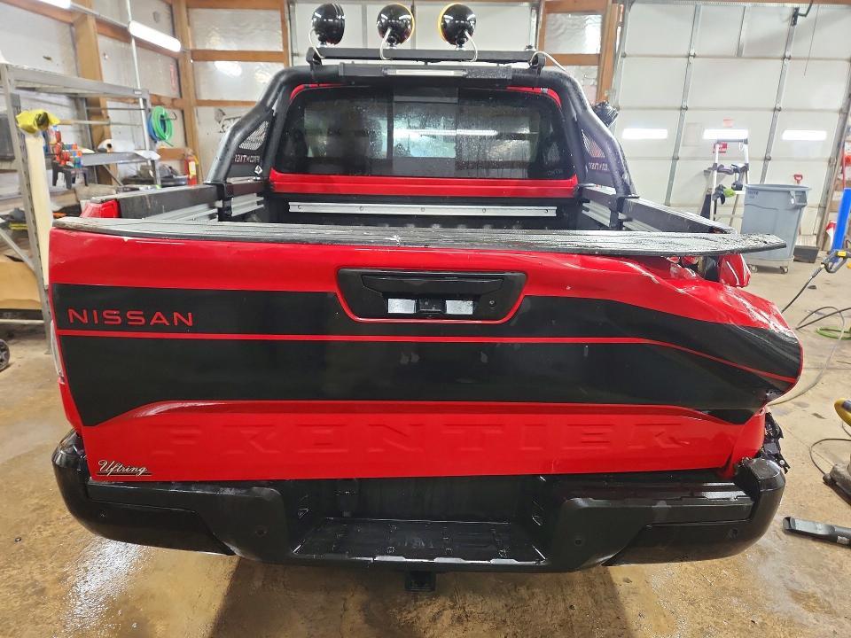 2024 Nissan Frontier SV