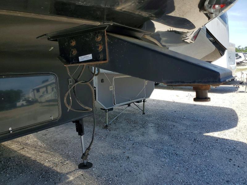 2015 Heartland Rv Cyclone Camper