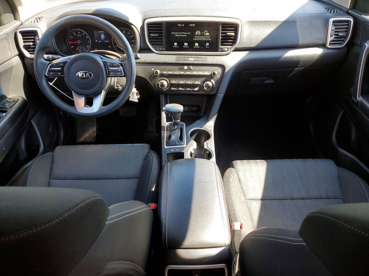 2021 KIA Sportage lx