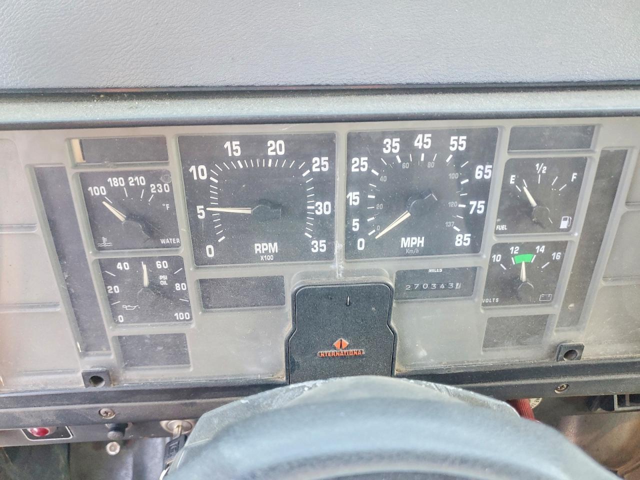 1995 International 4700 BOX Truck