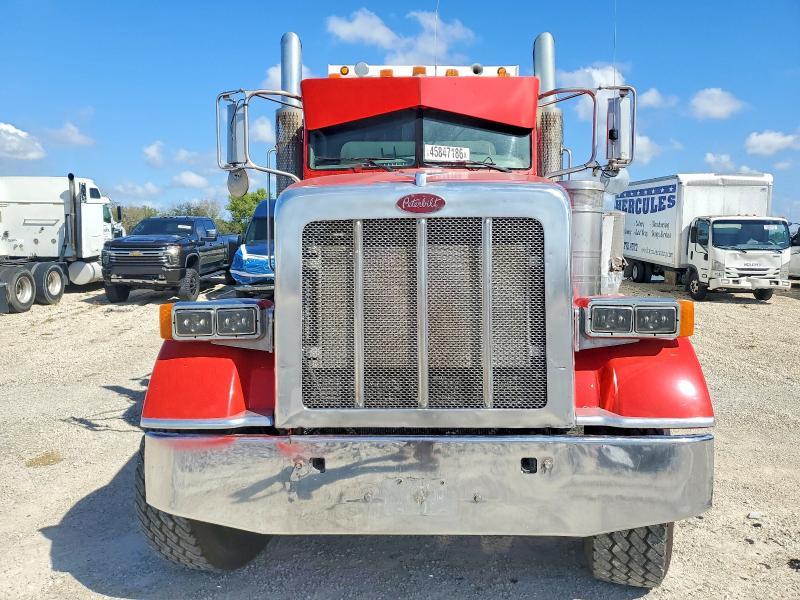 2022 Peterbilt Tractor Dumptruck