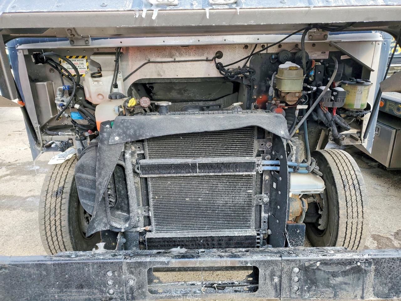 2021 Freightliner MT45G Chassis Delivery Truck